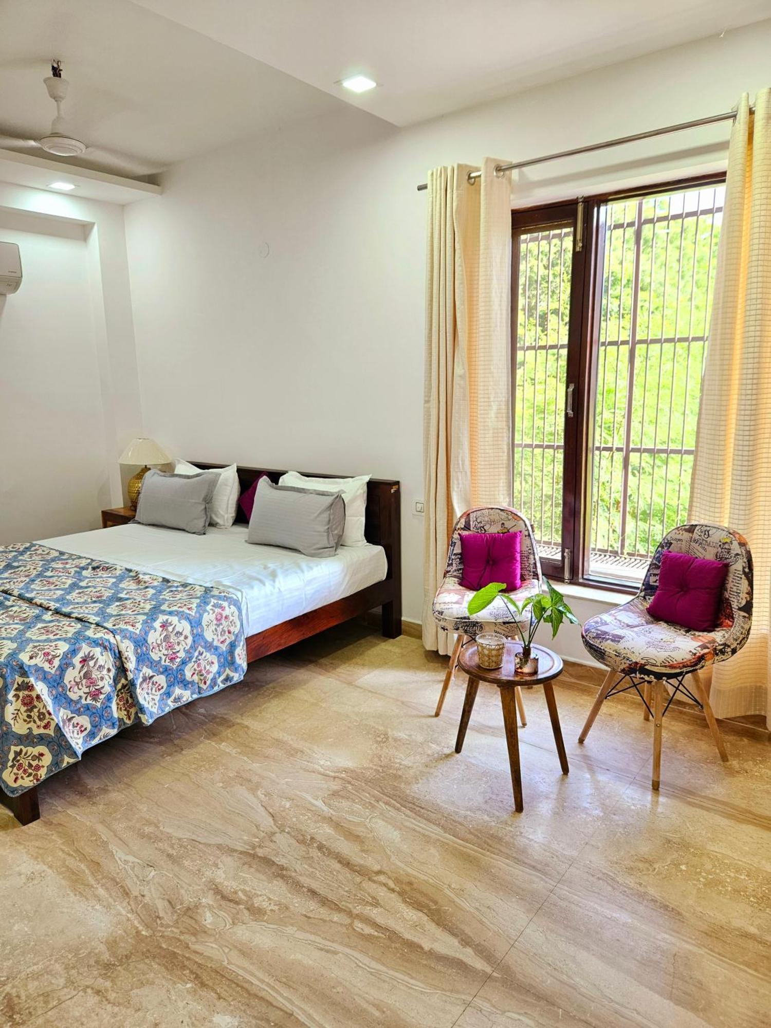 South Delhi, Artistic 4Bhk Home - Vasant Kunj By Maple Key Stays New Delhi Exterior photo